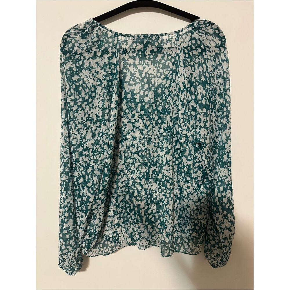 White House Black Market Ruffle Front Blouse SZ L V Neck Color Teal - Picture 6 of 14